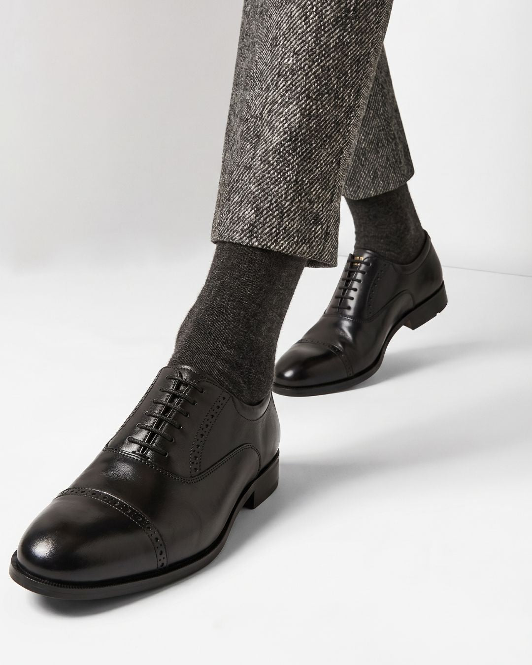 MK Semi Brogue BLK Main image